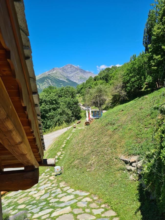 La Maison. Il Nido Dell'Aquila Bardonecchia Exterior photo