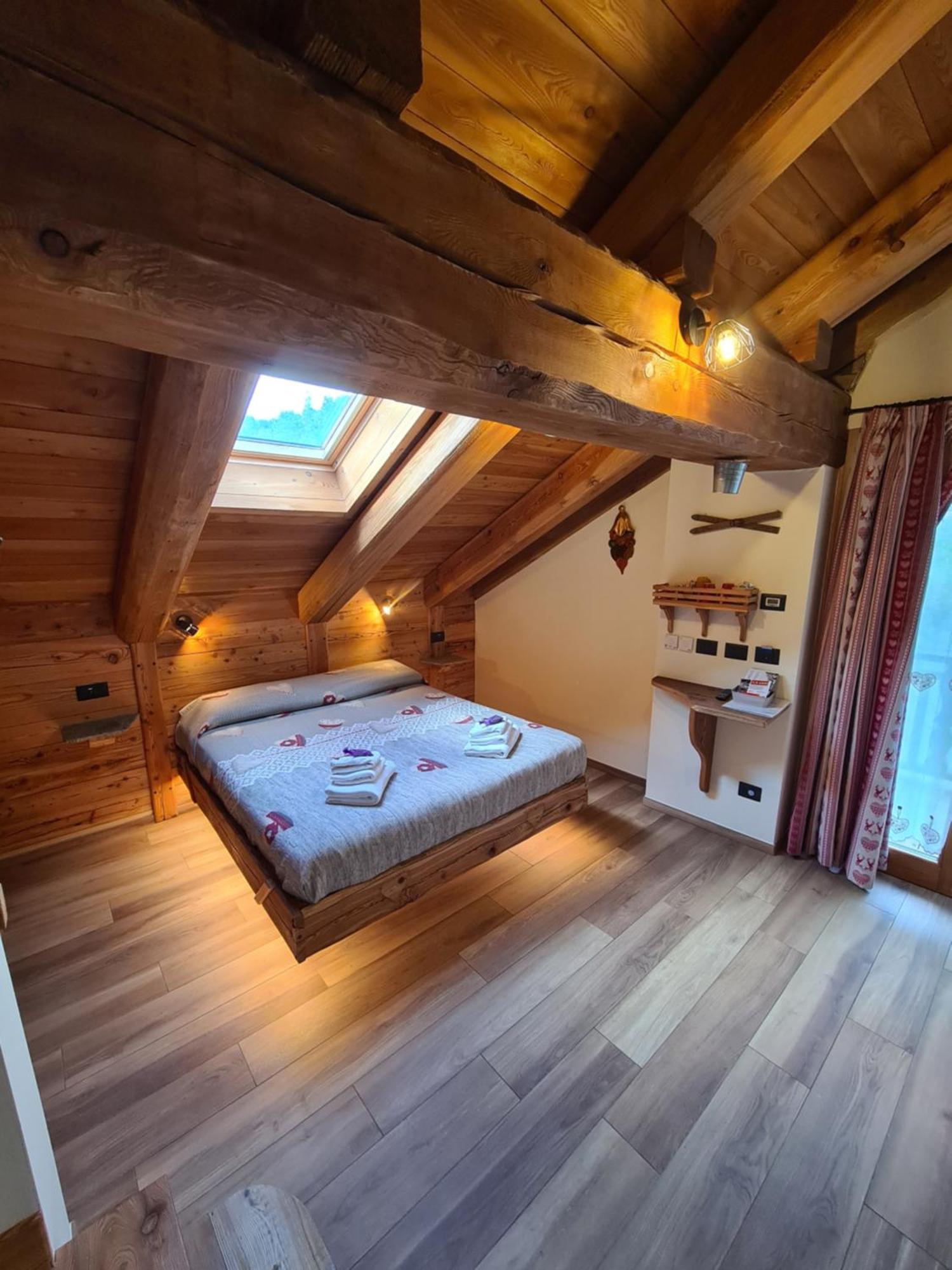 La Maison. Il Nido Dell'Aquila Bardonecchia Exterior photo
